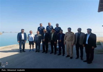 تجلیل از بازماندگان ناو جوشن در بوشهر