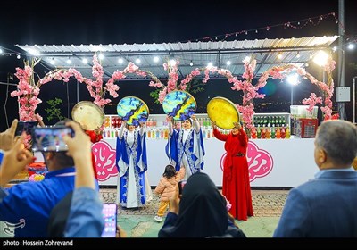 جشنواره گلاب و گلابگیری در پارک پرواز