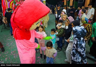 جشنواره گلاب و گلابگیری در پارک پرواز