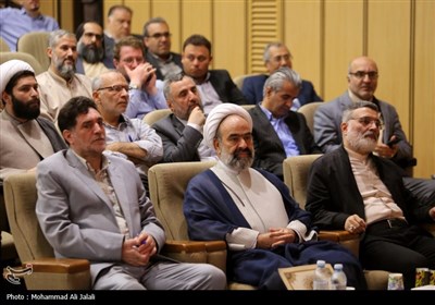 مراسم تودیع و معارفه مدیرکل فرهنگ و ارشاد اسلامی قم