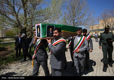 مراسم تشییع پیکر دکتر اکبر اعتماد پدر فناوری هسته‌ای ایران