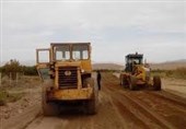 تسطیح و مرمت 200 کیلومتر راه‌های روستایی به همت بسیج سازندگی
