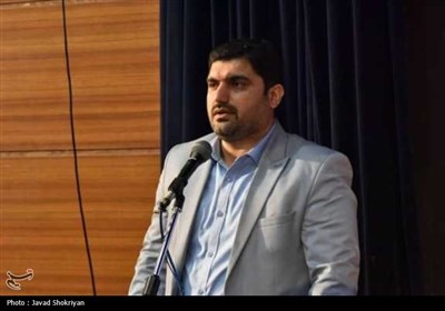 تقدیر از پاکبانان و باغبانان شهرداری بوشهر