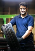 کار وتلاش در سنگر تولید تایر در بزرگترین واحد صنعتی خراسان جنوبی