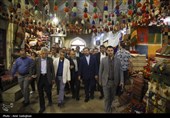بازدید استاندار فارس از وضعیت بازار سنتی وکیل