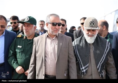 مراسم گرامیداشت 5 اردیبهشت در صحرای طبس