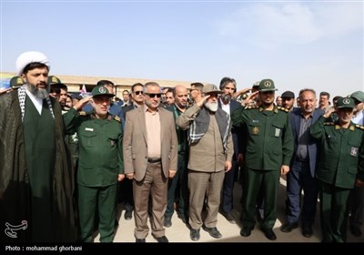 مراسم گرامیداشت 5 اردیبهشت در صحرای طبس