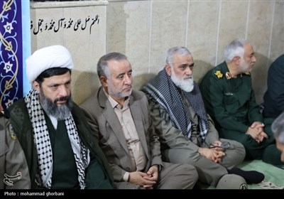 مراسم گرامیداشت 5 اردیبهشت در صحرای طبس