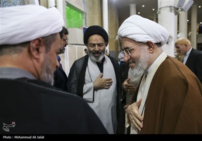 حضور حجت السلام والمسلمین نواب در نماز جمعه قم