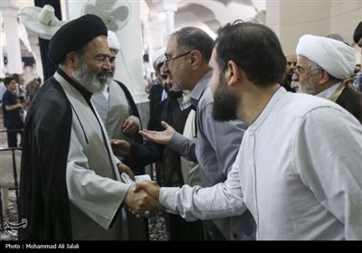 حضور حجت السلام والمسلمین نواب در نماز جمعه قم