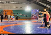 نمایش خیرهکننده نونهالان کشتیگیر در یزد + تصاویر