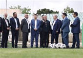 عصر فوتبالی پزشکیان در کمپ تیمهای ملی؛ از بازی تا بازدید