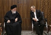 آیتالله علمالهدی: پیشرفتهای نظامی را به مردم بگویید
