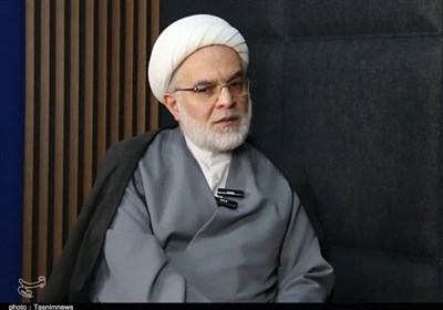مخالف صفبندی هستم/ بیواسطه میان مردم میروم
