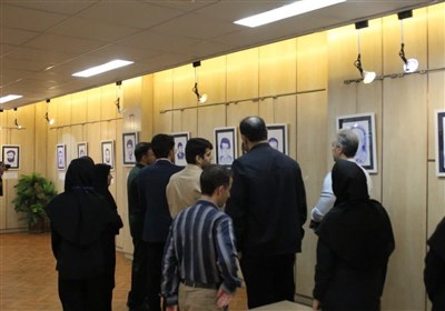 افتتاح نمایشگاه گروهی طراحی «یاد یاران» در لرستان
