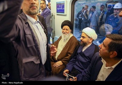 بازدید آیت الله سید احمد علم‌الهدی نماینده ولی فقیه و امام جمعه مشهد از پروژه خط سه مترو مشهد 