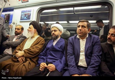 بازدید نماینده ولی فقیه در خراسان رضوی از پروژه خط سه مترو مشهد