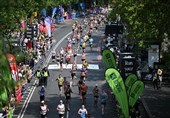 London Marathon Disrupted by Protesters Calling for Full Trade Embargo on Israel