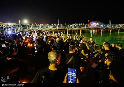 سوگواری ساکنین کیش برای جان‌باختگان حادثه بندر عباس