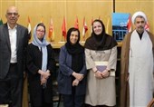 اهدای اسناد خانواده قاجاری به دانشگاه تهران