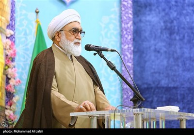 آیین خطبه‌خوانی و آغاز دهه کرامت در قم