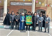 استقبال دانشآموزان بیرجندی از خادمان حرم امام رضا(ع)