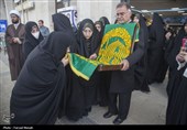 استقبال از کاروان زیر سایه خورشید در کرمانشاه