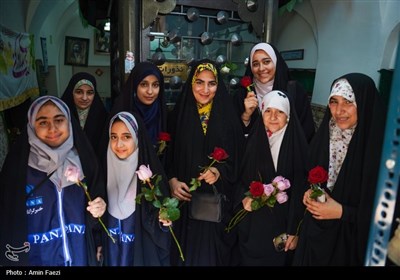 شادپیمایی دختران احمدی در شیراز برگزار شد