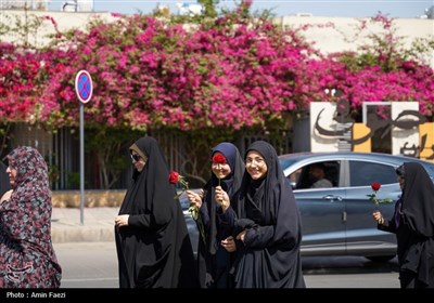 شادپیمایی دختران احمدی در شیراز برگزار شد