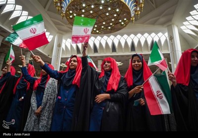 شادپیمایی دختران احمدی در شیراز برگزار شد