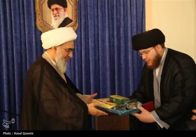 عطرآگین شدن استان بوشهر با ورود خدام حرم رضوی