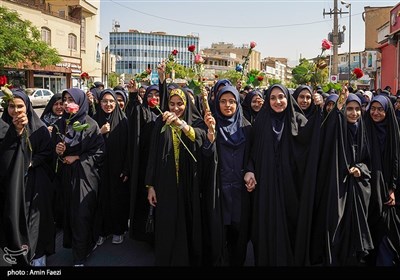 جشن روز دختر در حرم شاهچراغ (ع)