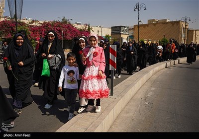 جشن روز دختر در حرم شاهچراغ (ع)