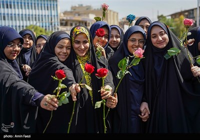 روز دختر نماد استقامت و عشق در زندگی