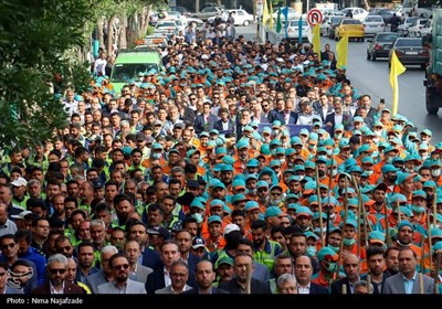 آیین اذن خدمت نیروهای خدمات شهردای مشهد