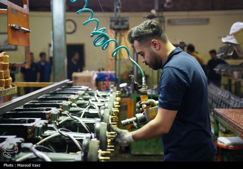  اهدای تسهیلات ۵ میلیونی خرید کالا به کارگران سراسر کشور 