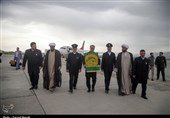 استقبال از پرچم متبرک رضوی در فرودگاه کرمانشاه