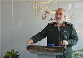 Devrim Muhafızları Komutanı Çabahar Demiryolu&apos;nun Stratejik Önemini Vurguladı