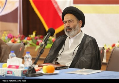 همایش هم‌اندیشی علمی حج و امت‌سازی اسلامی