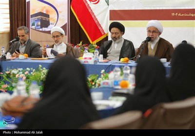 همایش هم‌اندیشی علمی حج و امت‌سازی اسلامی