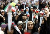 اجتماع با شکوه دختران دانشجو در حرم حضرت معصومه(س)