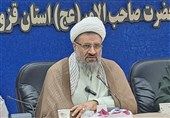 وقتی شهید رئیسی از دیدن چهره‌اش روی یک تابلوفرش ناراحت شد