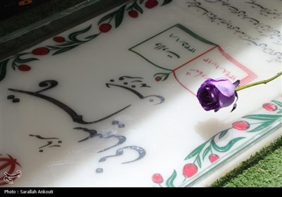 آغاز جشنهای زیر سایه خورشید کرمان از کنار مرقد حاج قاسم
