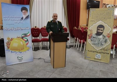 دورهمی فرمانده سپاه خراسان جنوبی با کارگران بیرجند