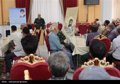 دورهمی فرمانده سپاه خراسان جنوبی با کارگران بیرجند