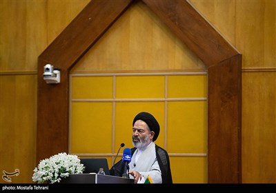 حجت الاسلام والمسلمین سید عبدالفتاح نواب نماینده ولی فقیه در امور حج و زیارت