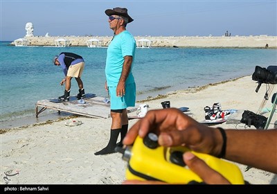مسابقه آزاد اسکی روی آب - کیش