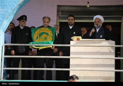 کاروان زیر سایه خورشید در میان دانش آموزان شهریار