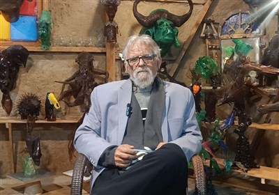 هنرمند گیلانی، زبالهها را ابزار گفتوگوی فرهنگی کرد