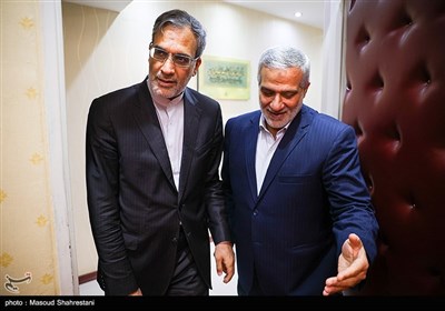 حسین جابری انصاری مدیرعامل خبرگزاری جمهوری اسلامی(ایرنا) و مجید قلی زاده مدیر عامل خبرگزاری تسنیم